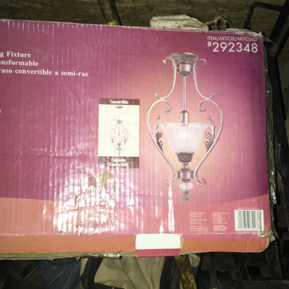 Light fixture